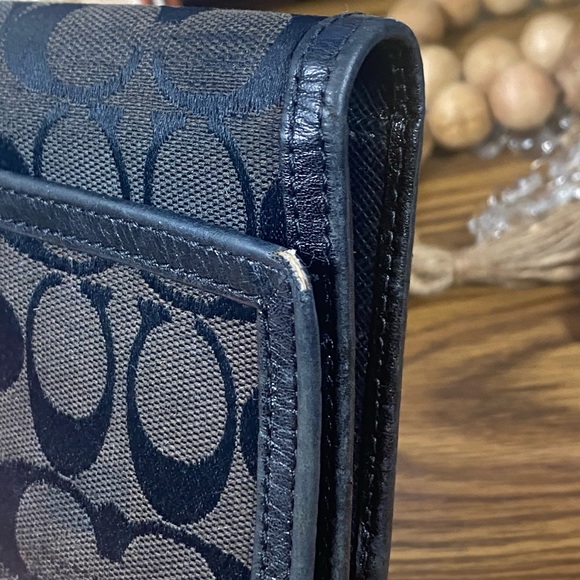 Coach Black and Brown Legacy Signature Checkbook Wallet - Picture 6 of 13